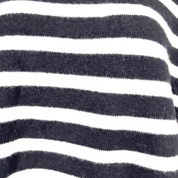 J.Crew Women’s Chunky crewneck sweater in Supersoft yarn - Size Large - Picture 6 of 16